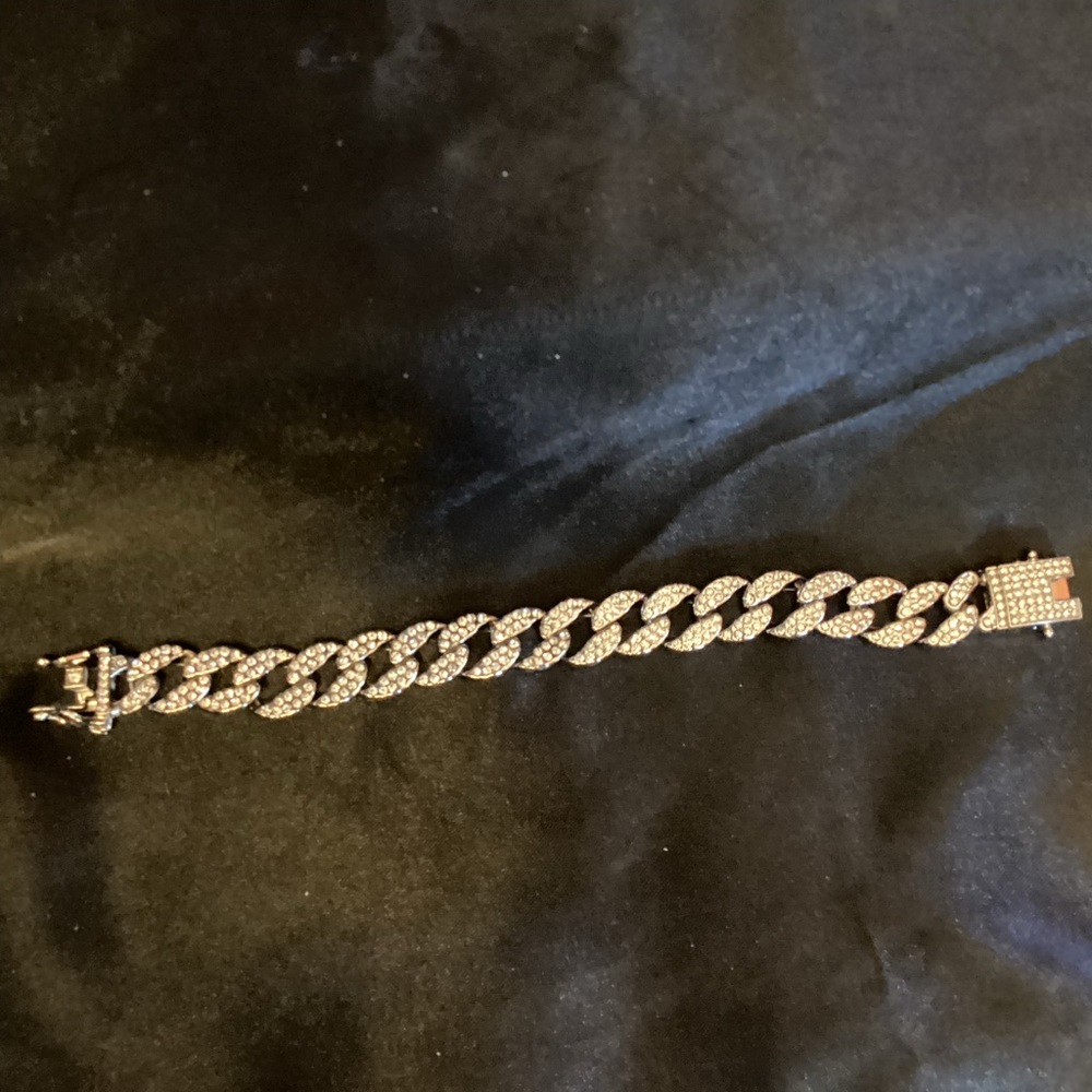 Cuban link bracelet